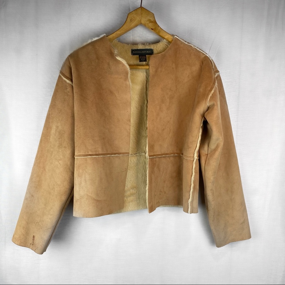 Banana republic vintage native stile coat faux fur size small